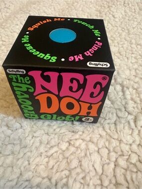 NeeDoh Groovy Glob! Stress Ball Toy - Blue (new in box)
